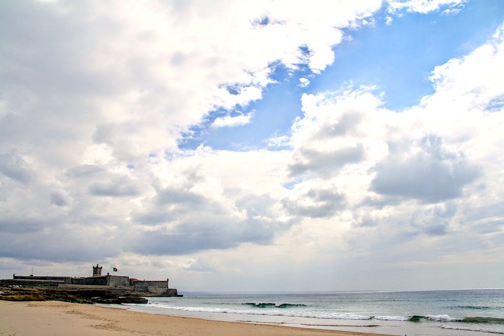 Forte de São Julião da Barra op het strand bij Carcavelos