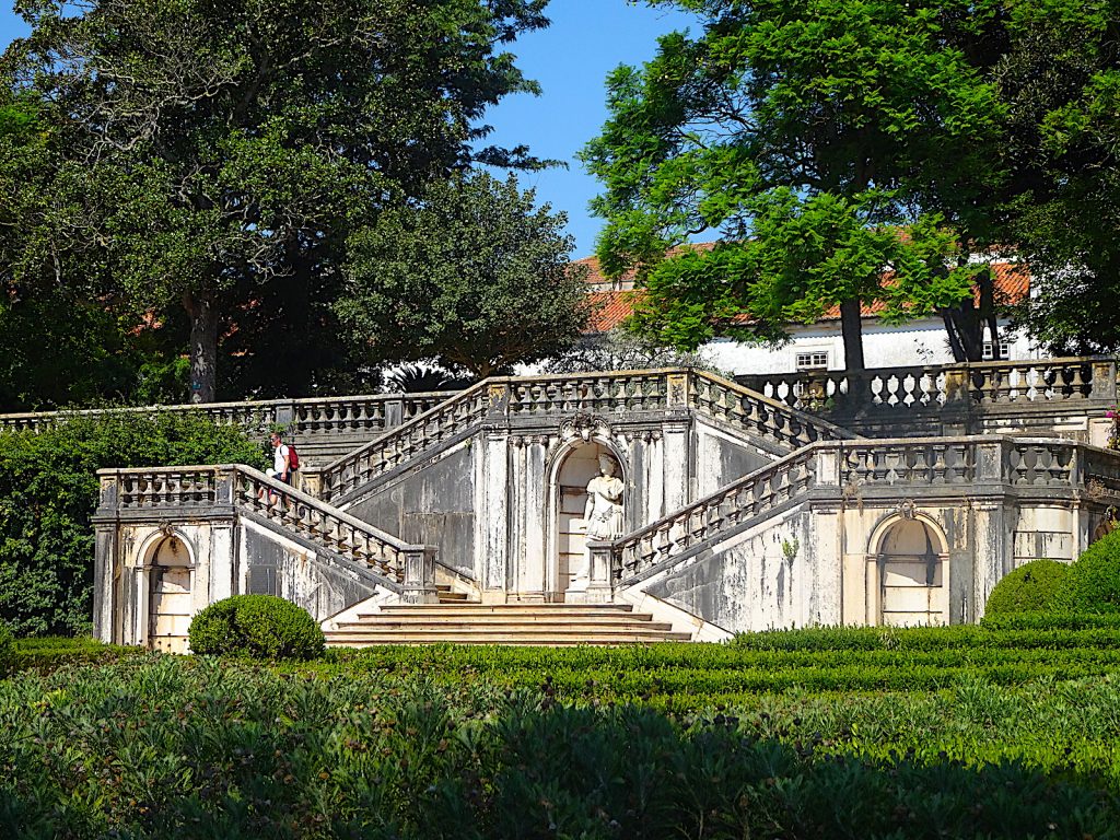 Jardim Botánico de Ajuda - trap naar balkon